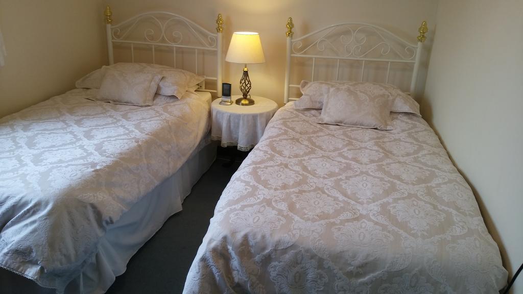 Balnacraig Bed & Breakfast Saline Exterior photo